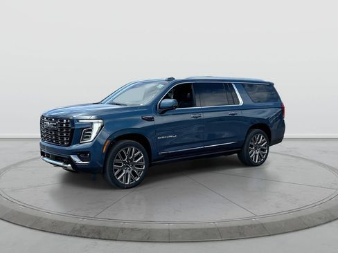 New 2026 GMC Yukon XL Denali Ultimate AWD/4WD image 4