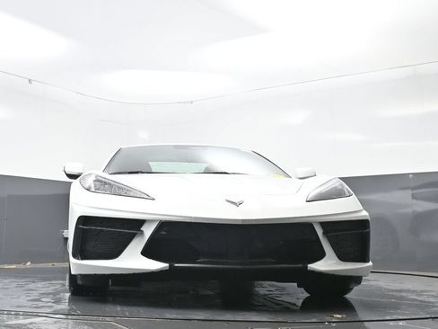 Used 2024 Chevrolet Corvette Stingray Preferred Conv w/ Stealth Interior Trim Package RWD image 27