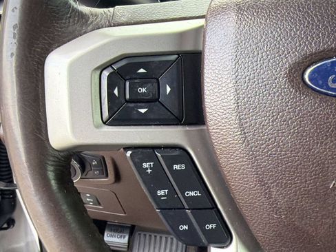 Used 2015 Ford F150 King Ranch w/ Equipment Group 601A Luxury RWD image 17