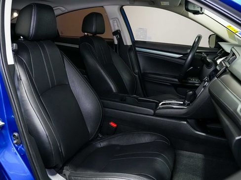 Used 2017 Honda Civic Touring image 25