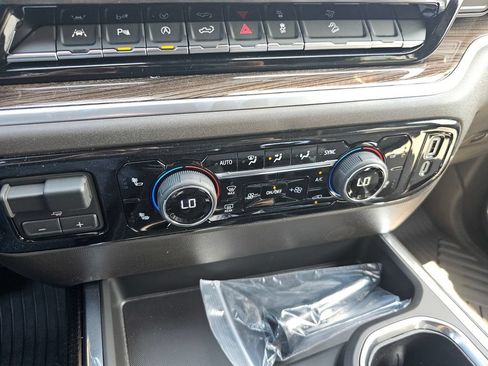New 2026 Chevrolet Silverado 1500 LT Trail Boss w/ LT Trail Boss Premium Package AWD/4WD image 28