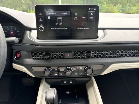 Certified 2026 Honda Accord LX image 19