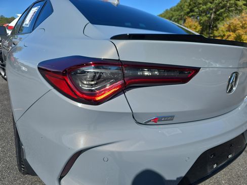 Used 2024 Acura TLX SH-AWD w/ A-SPEC Pkg image 33