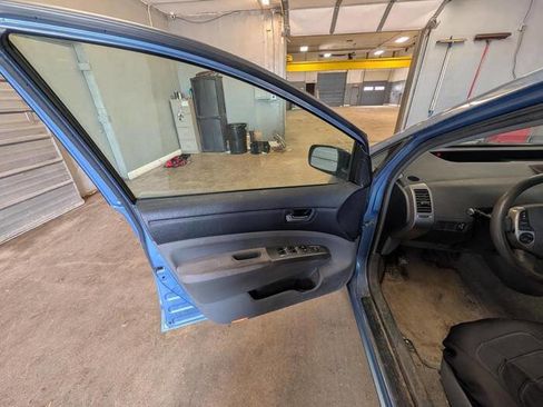 Used 2009 Toyota Prius FWD image 22