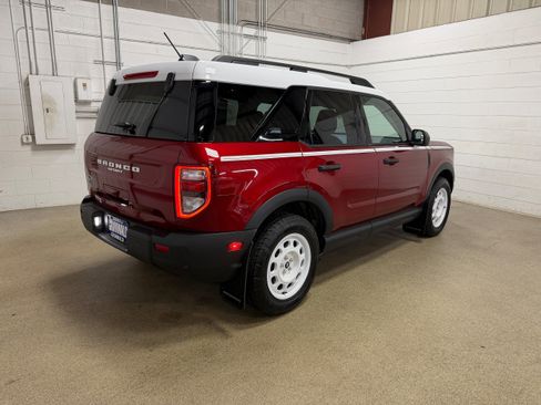 Used 2025 Ford Bronco Sport Heritage w/ Convenience Package AWD/4WD image 8