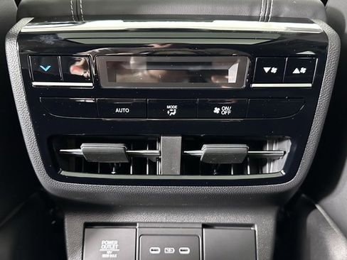 Used 2026 Acura MDX w/ Technology Package image 22