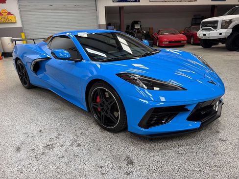 Used 2023 Chevrolet Corvette Stingray Premium Conv w/ Z51 Performance Package RWD image 11