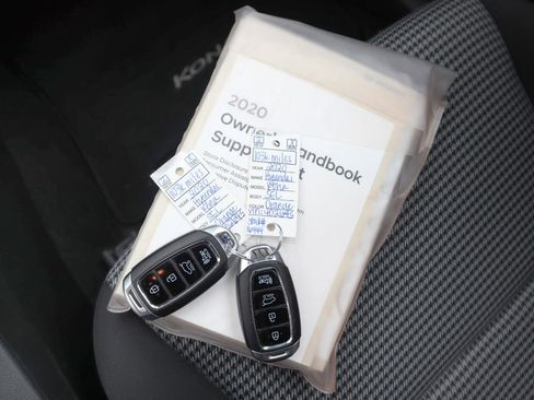 Used 2020 Hyundai Kona SEL FWD image 28