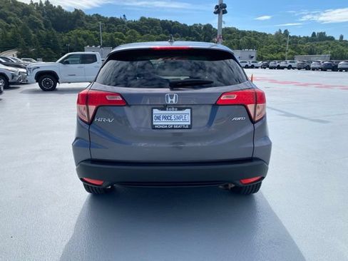 Used 2016 Honda HR-V EX image 7