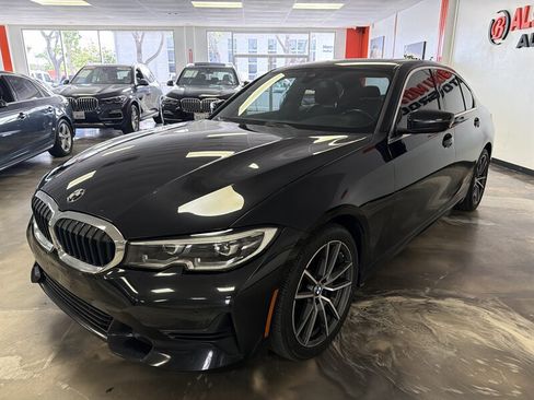 Used 2019 BMW 330i Sedan w/ Convenience Package RWD image 4