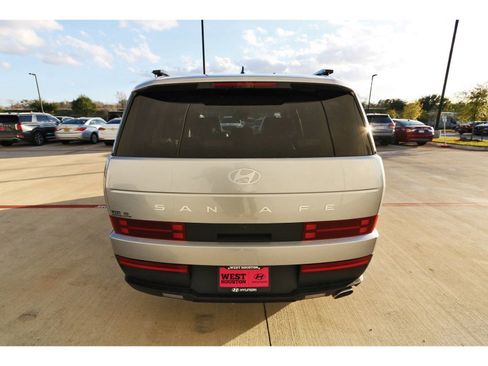 Used 2024 Hyundai Santa Fe SEL image 7