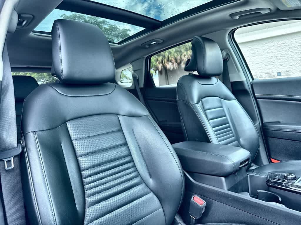 Certified 2024 Kia Sportage SX AWD/4WD image 27