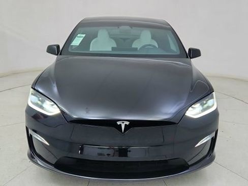 Used 2024 Tesla Model X Plaid image 13