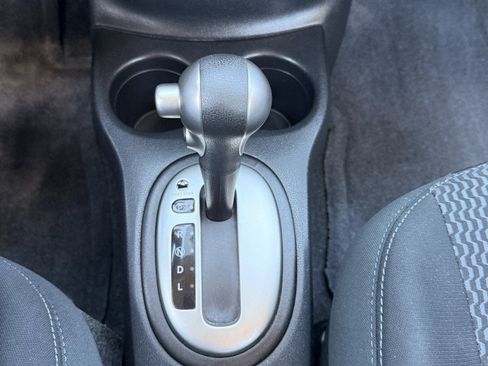 Used 2015 Nissan Versa Note FWD image 27