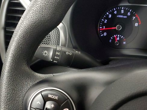 Certified 2021 Kia Soul S image 18