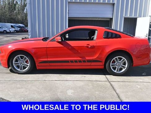 Used 2014 Ford Mustang Coupe image 7