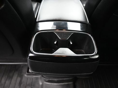 Used 2022 Kia Telluride LX image 34