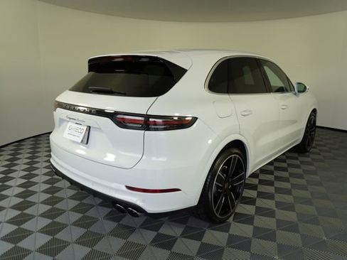 Used 2022 Porsche Cayenne Turbo AWD/4WD image 7