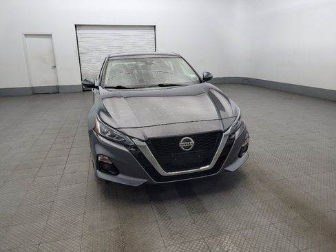 Used 2020 Nissan Altima 2.5 SV image 14