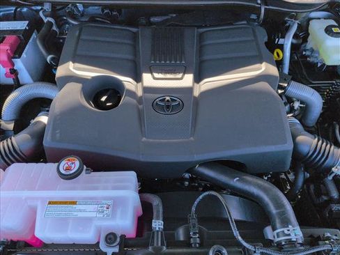 New 2026 Toyota Tundra SR5 image 16