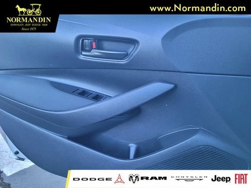 Used 2024 Toyota Corolla LE FWD image 13