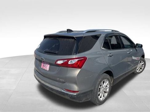 Used 2018 Chevrolet Equinox LT w/ Sun & Infotainment Package AWD/4WD image 4