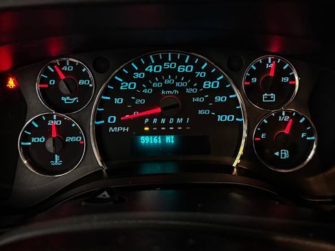 Used 2019 Chevrolet Express 3500 Extended image 11