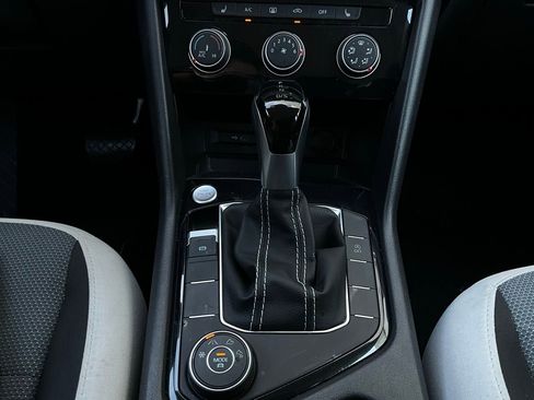 Used 2025 Volkswagen Taos S image 22