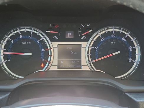 Used 2016 Toyota 4Runner Limited image 12