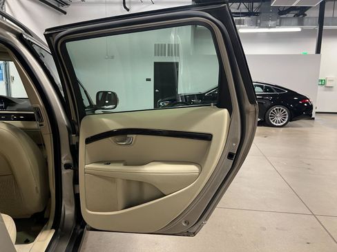 Used 2016 Volvo XC70 T5 Premier w/ Proximity Package AWD/4WD image 38