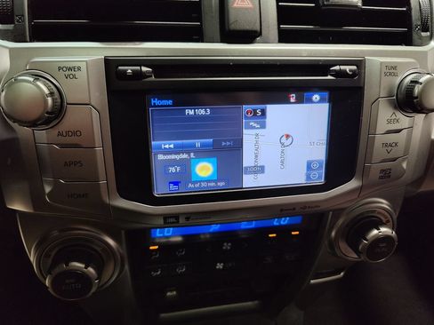 Used 2018 Toyota 4Runner Limited AWD/4WD image 37