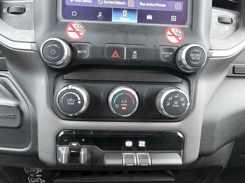 Used 2024 RAM 3500 Big Horn image 26