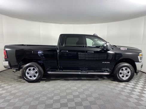 Used 2026 RAM 2500 Big Horn AWD/4WD image 6