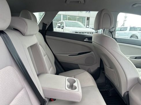 Used 2018 Hyundai Tucson SEL image 13