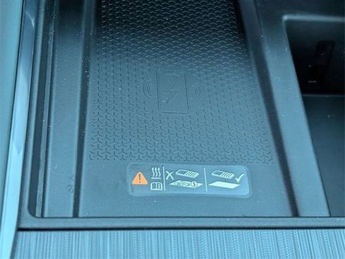 New 2026 GMC Acadia AT4 w/ Luxury Package image 15