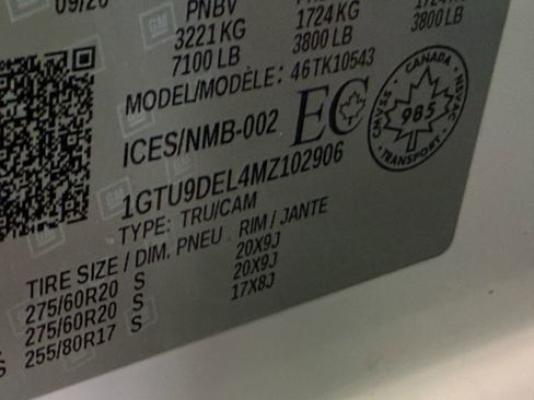 Used 2021 GMC Sierra 1500 SLT image 56