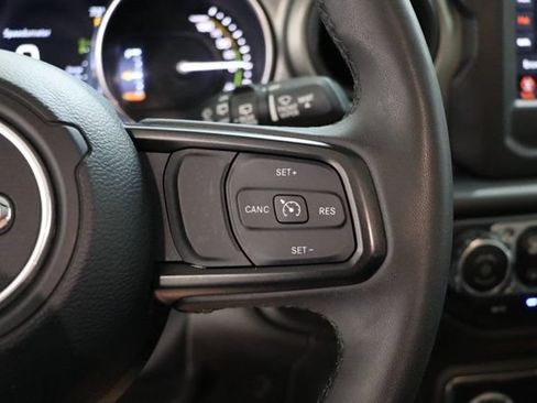 Used 2023 Jeep Wrangler Unlimited w/ Cold Weather Group AWD/4WD image 25