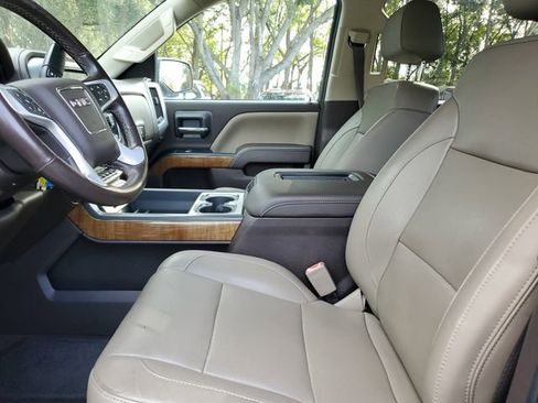 Used 2018 GMC Sierra 1500 SLT image 19