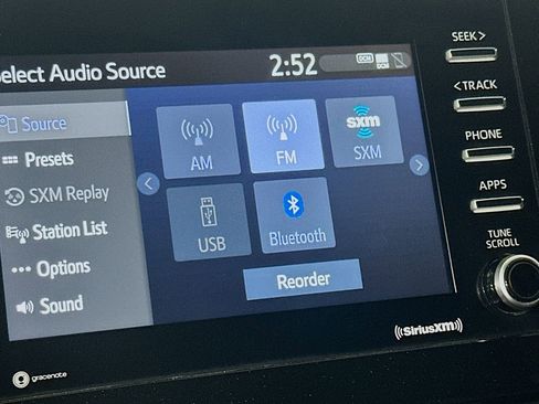 Used 2024 Toyota Camry SE image 26