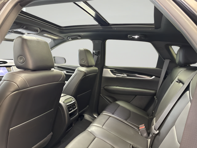Used 2024 Cadillac XT5 Premium Luxury AWD/4WD image 14