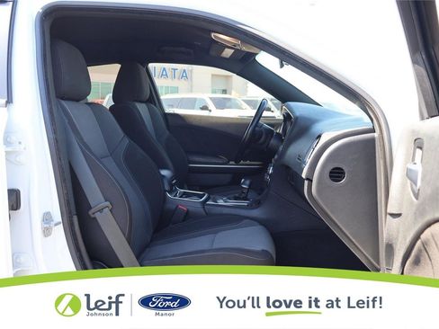 Used 2021 Dodge Charger SXT image 32