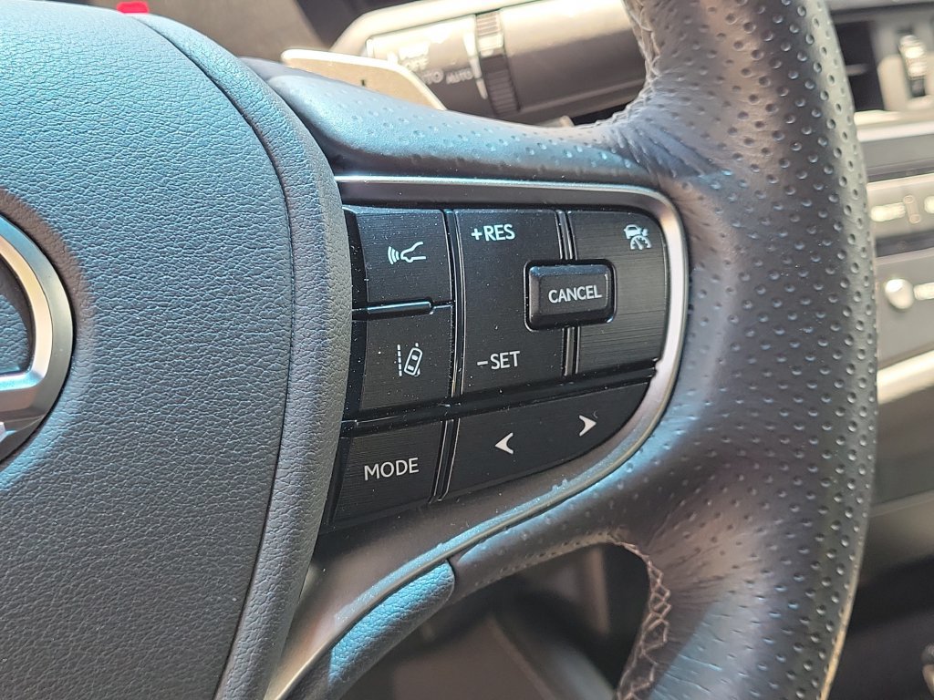 Used 2023 Lexus ES 350 F Sport w/ Accessory Package (Z2) FWD image 32