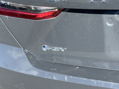 Used 2025 Toyota Camry LE image 20