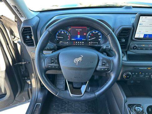 Used 2022 Ford Bronco Sport Badlands image 11