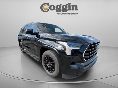 Used 2024 Toyota Sequoia 4WD image 15