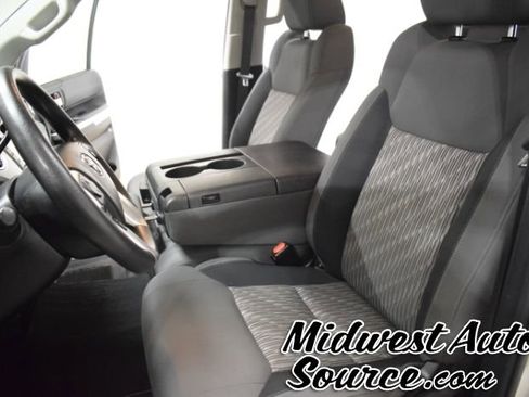 Used 2021 Toyota Tundra SR5 AWD/4WD image 8