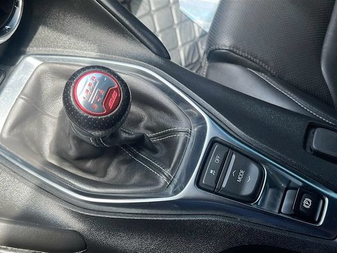 Used 2023 Chevrolet Camaro SS RWD image 16