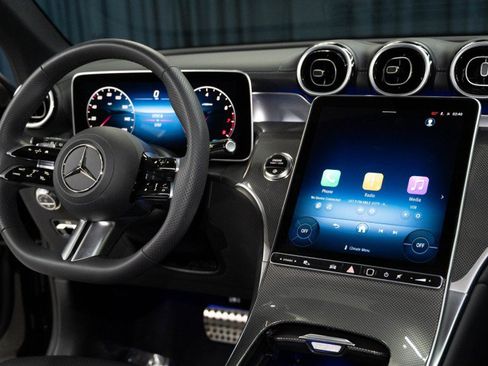 Certified 2026 Mercedes-Benz GLC 300 4MATIC image 18