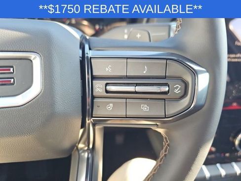 New 2026 GMC Terrain AT4 w/ Technology Package II AWD/4WD image 36
