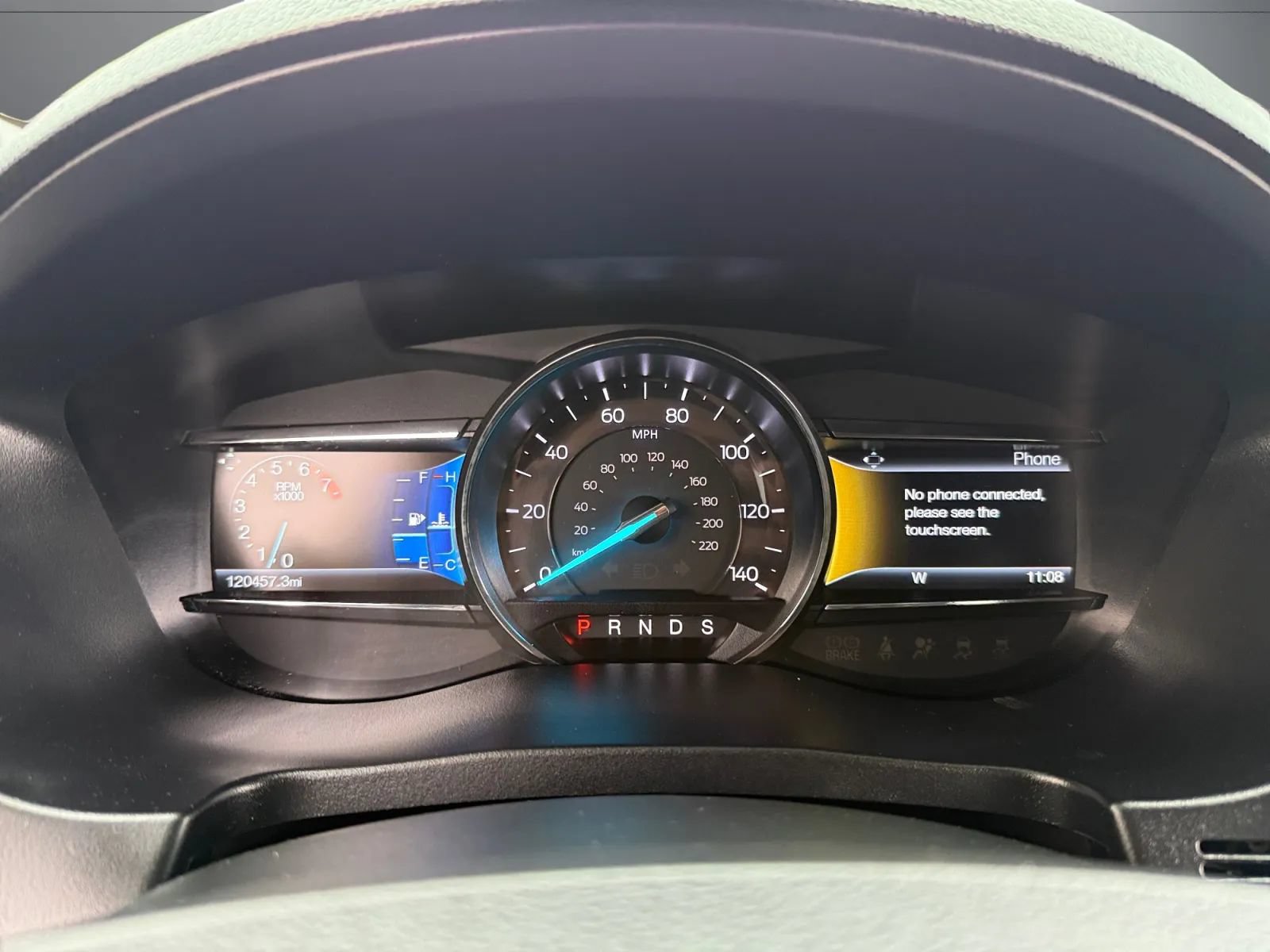 Used 2017 Ford Explorer XLT w/ Equipment Group 202A AWD/4WD image 30